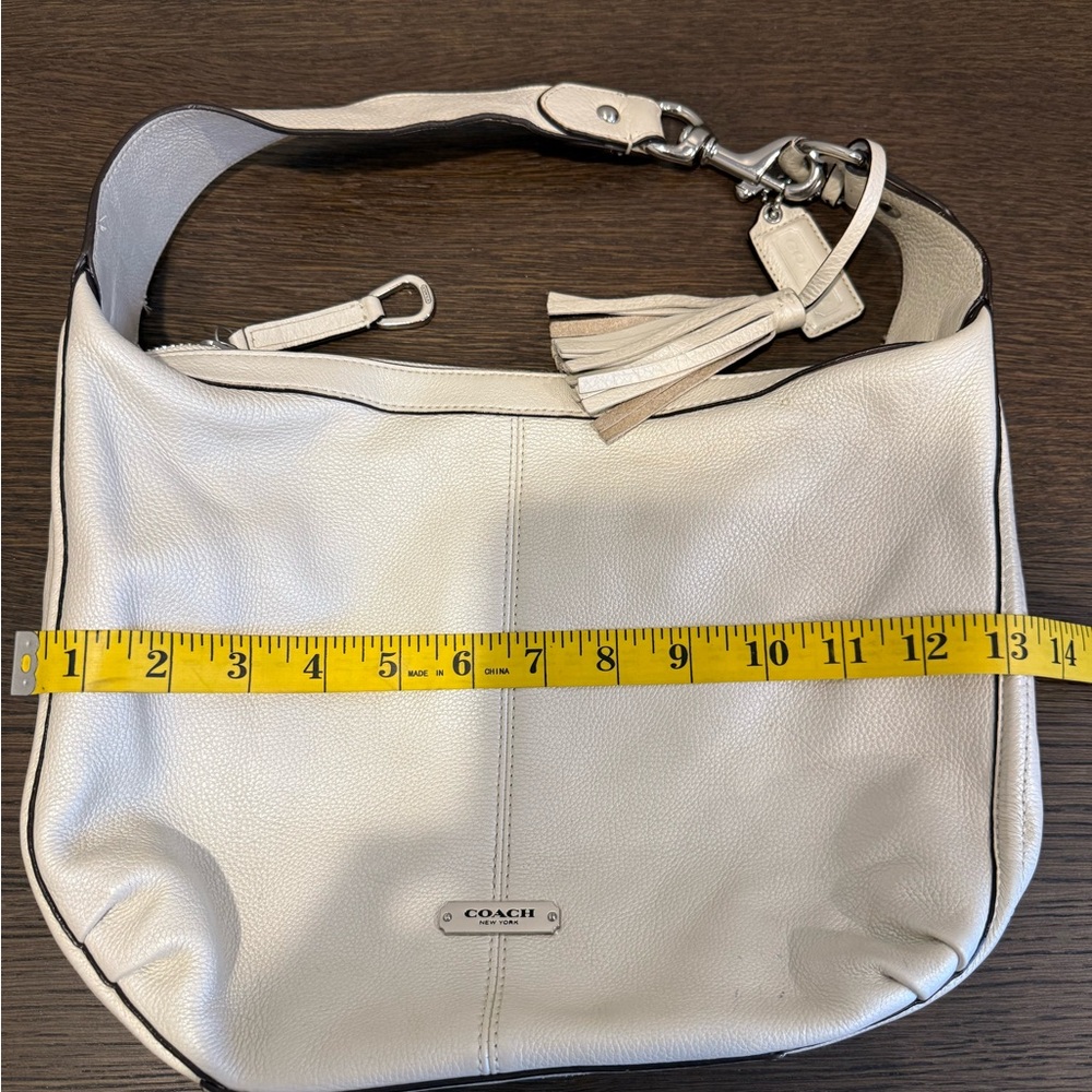 Coach Avery Hobo 2013